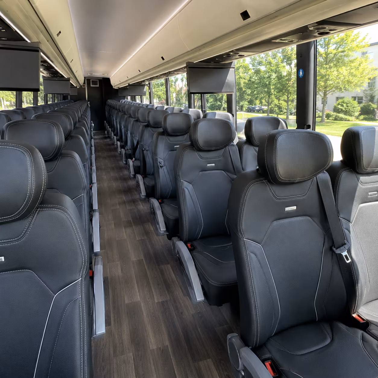 charter bus rentals for grand prairie bachelorette weekends on lake joe pool