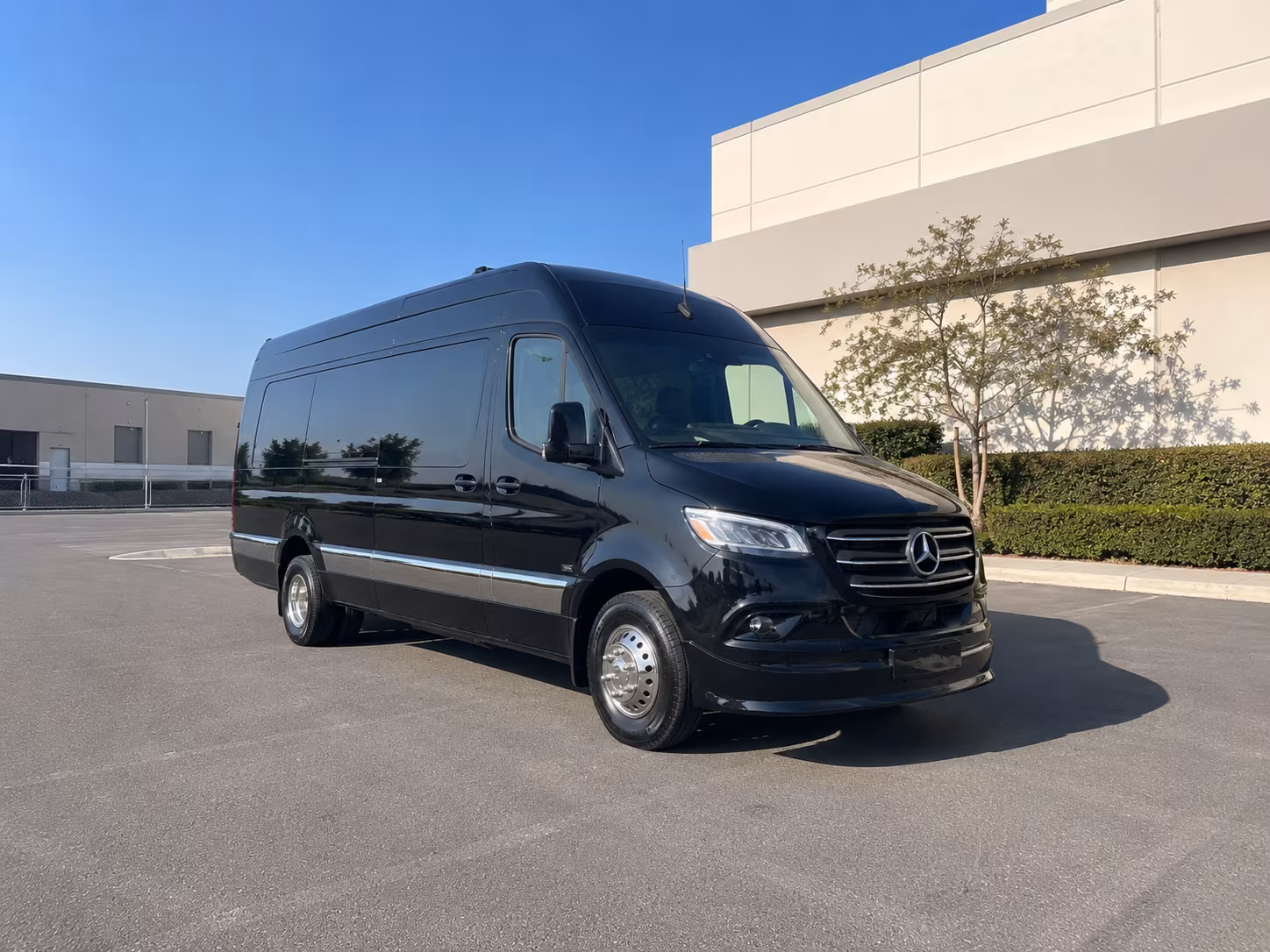 find and book transportation for your next convention or trade show 1