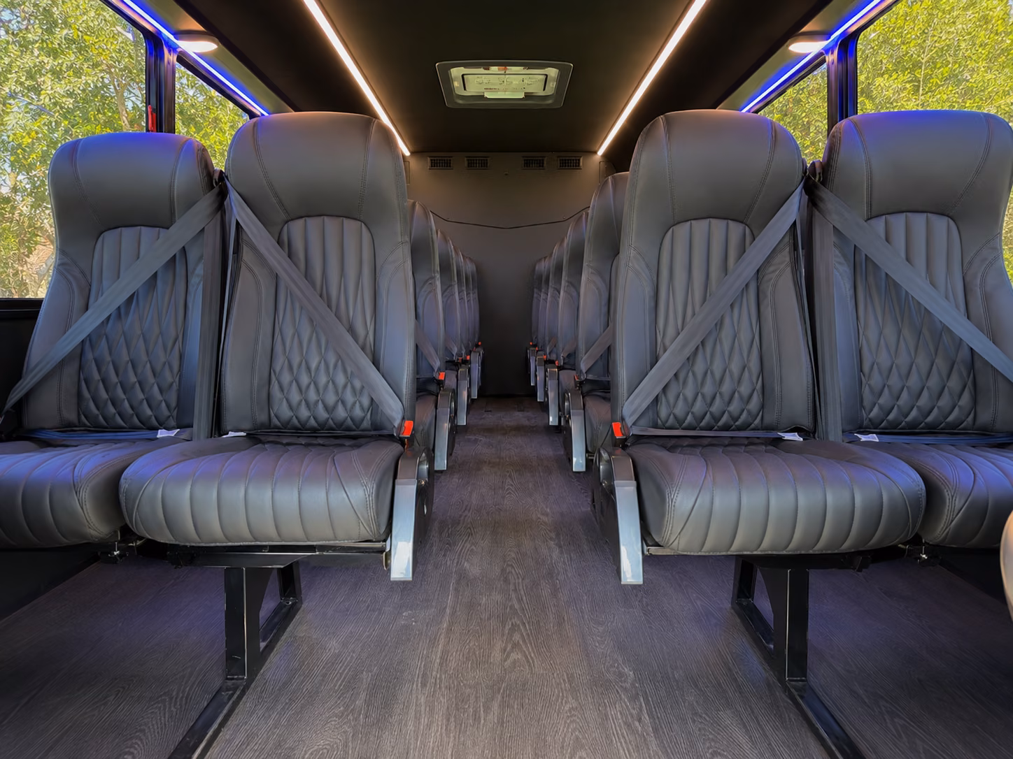 find and book transportation for your next convention or trade show 2
