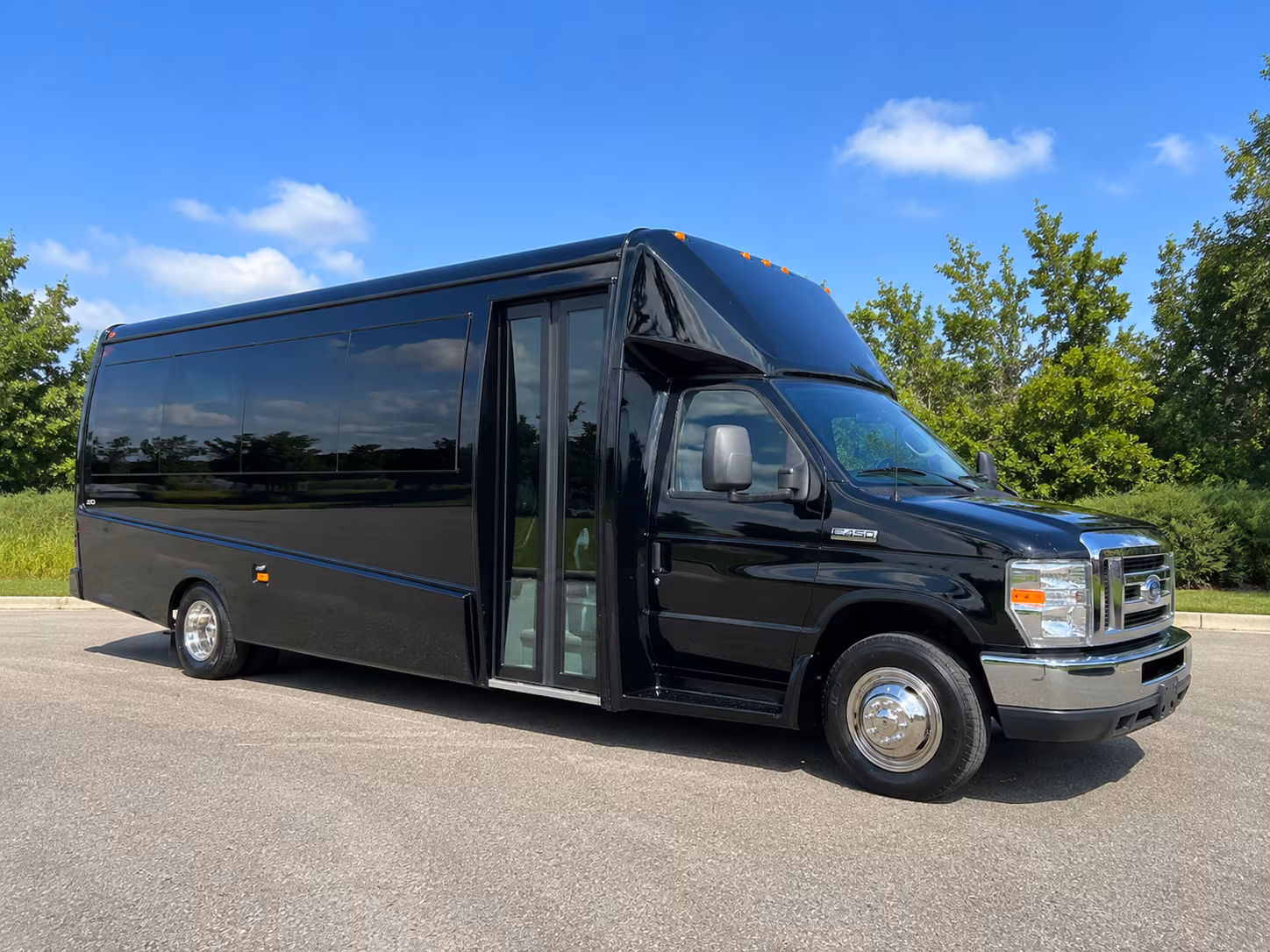 find and book transportation for your next convention or trade show 5