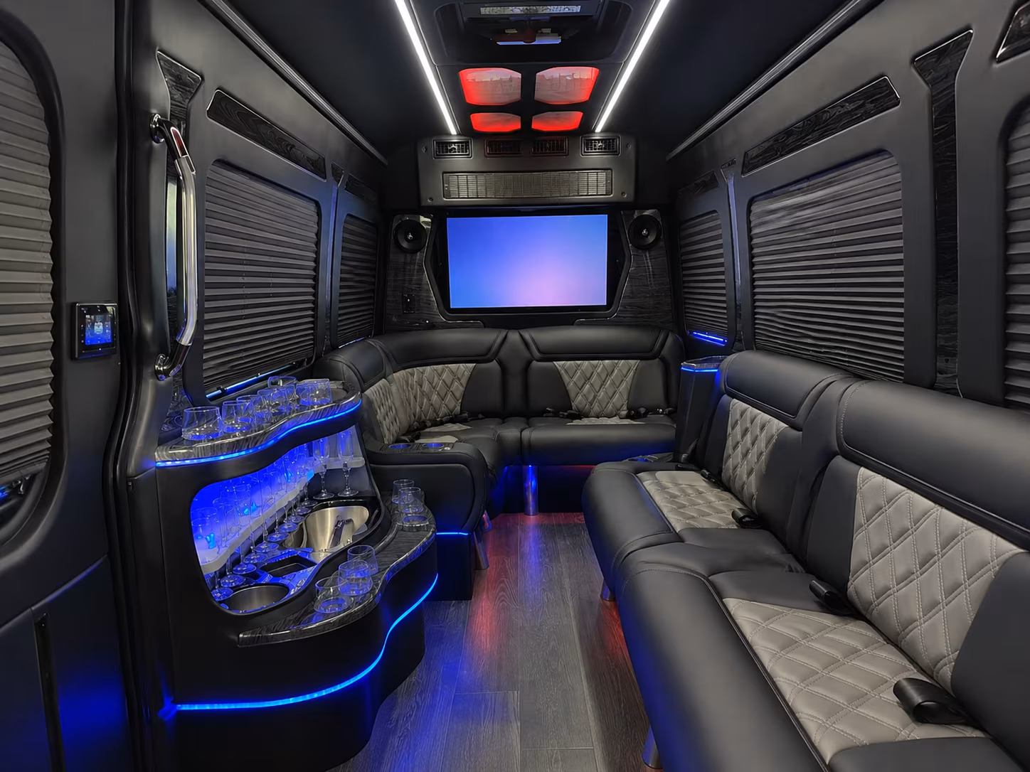 find and book transportation for your next corporate event 3