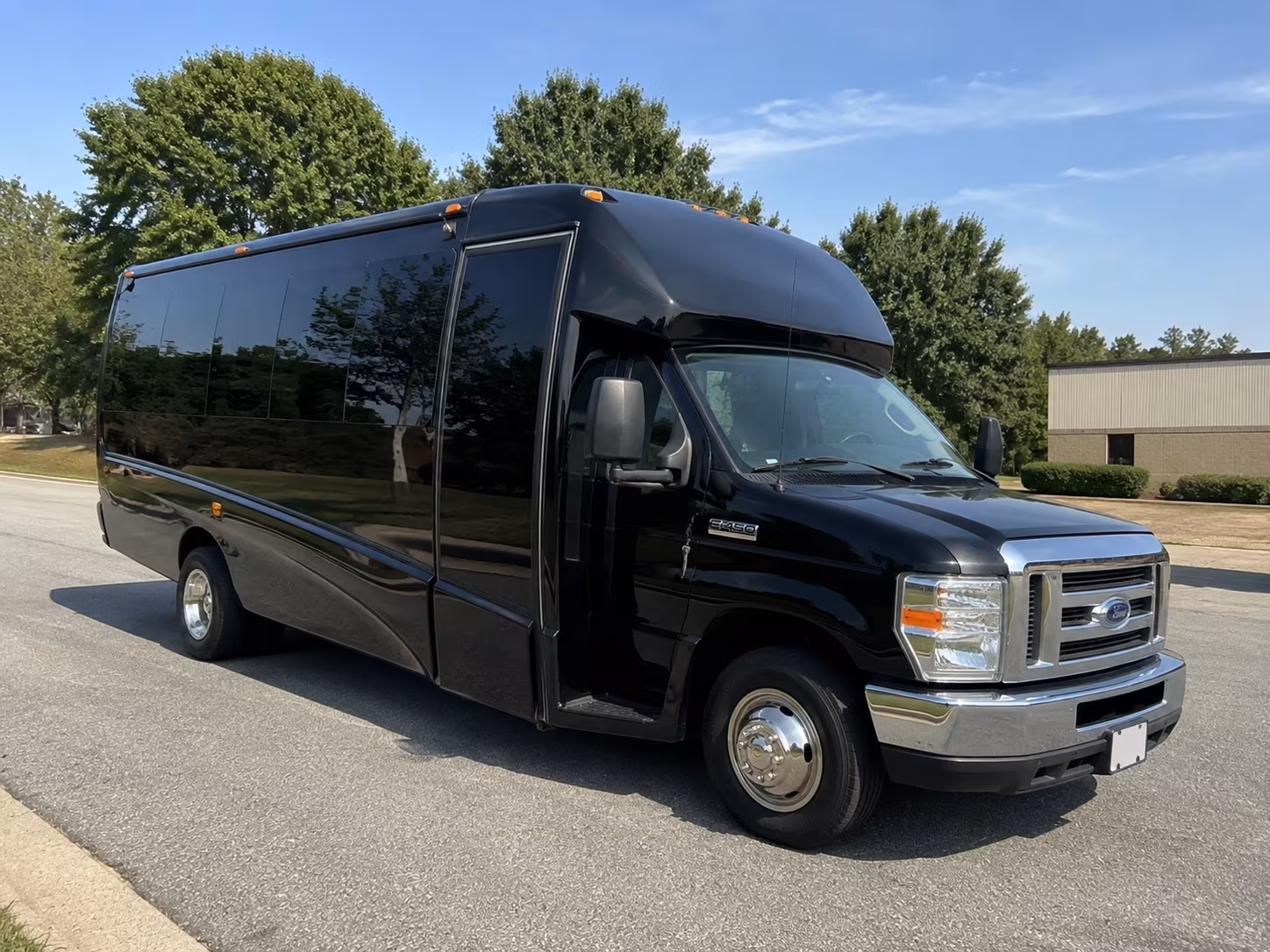 find and book transportation for your next private event 4