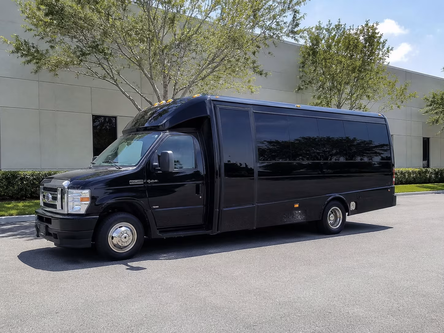 find and book transportation for your next private event 5