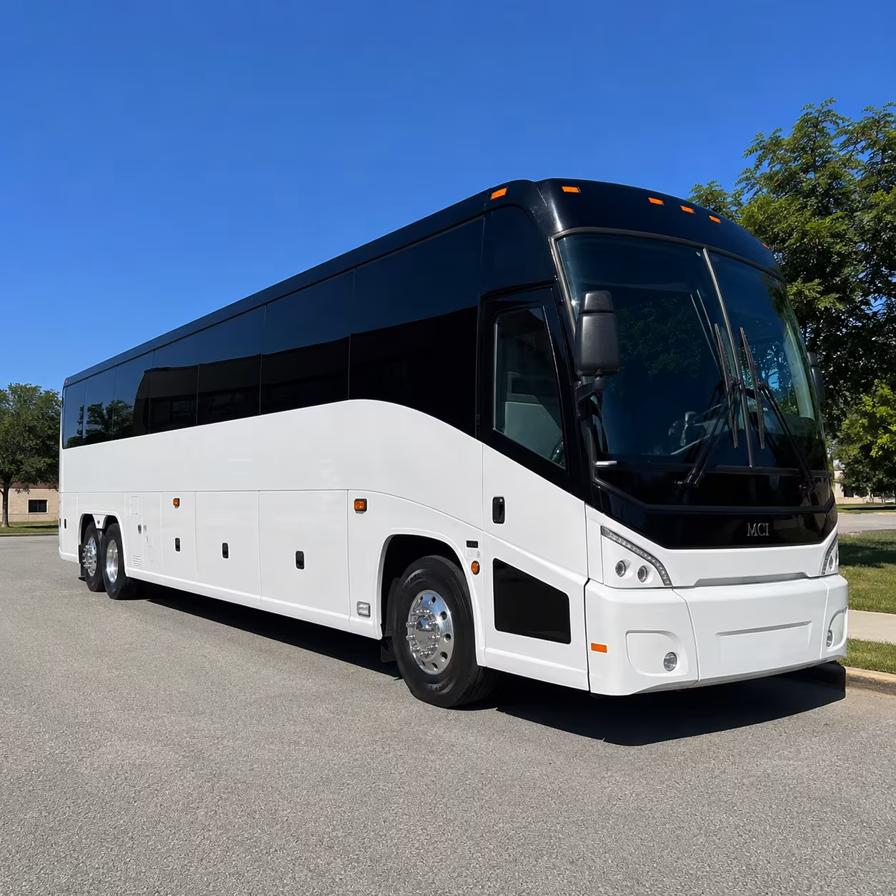grand prairie 40 passenger charter bus