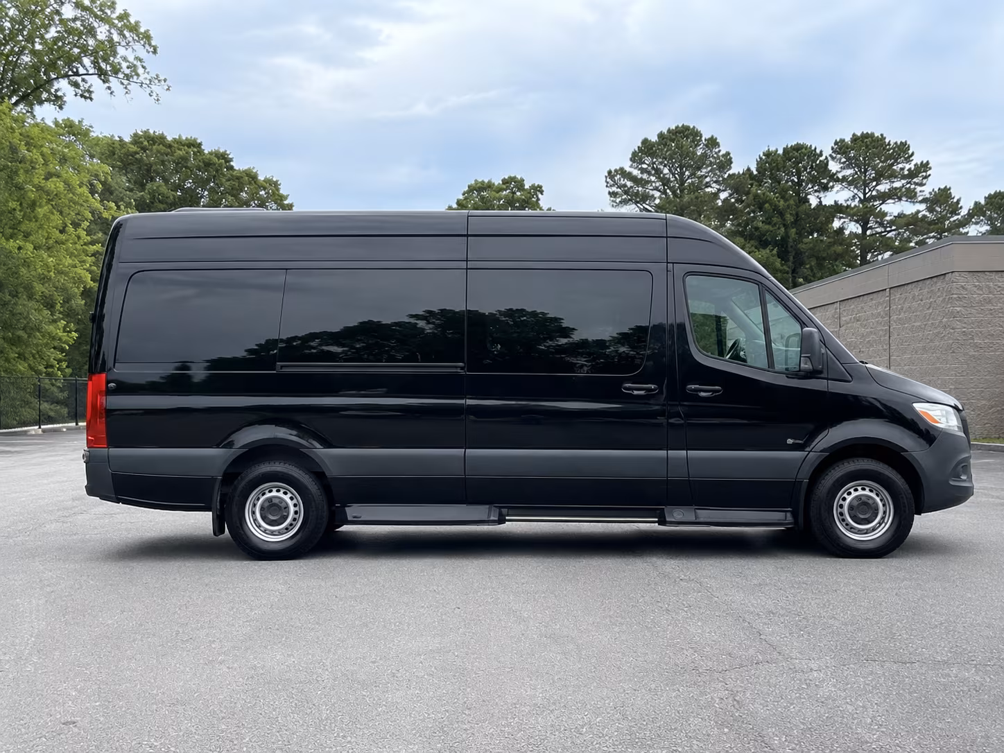 grand prairie corporate transportation onboard seating