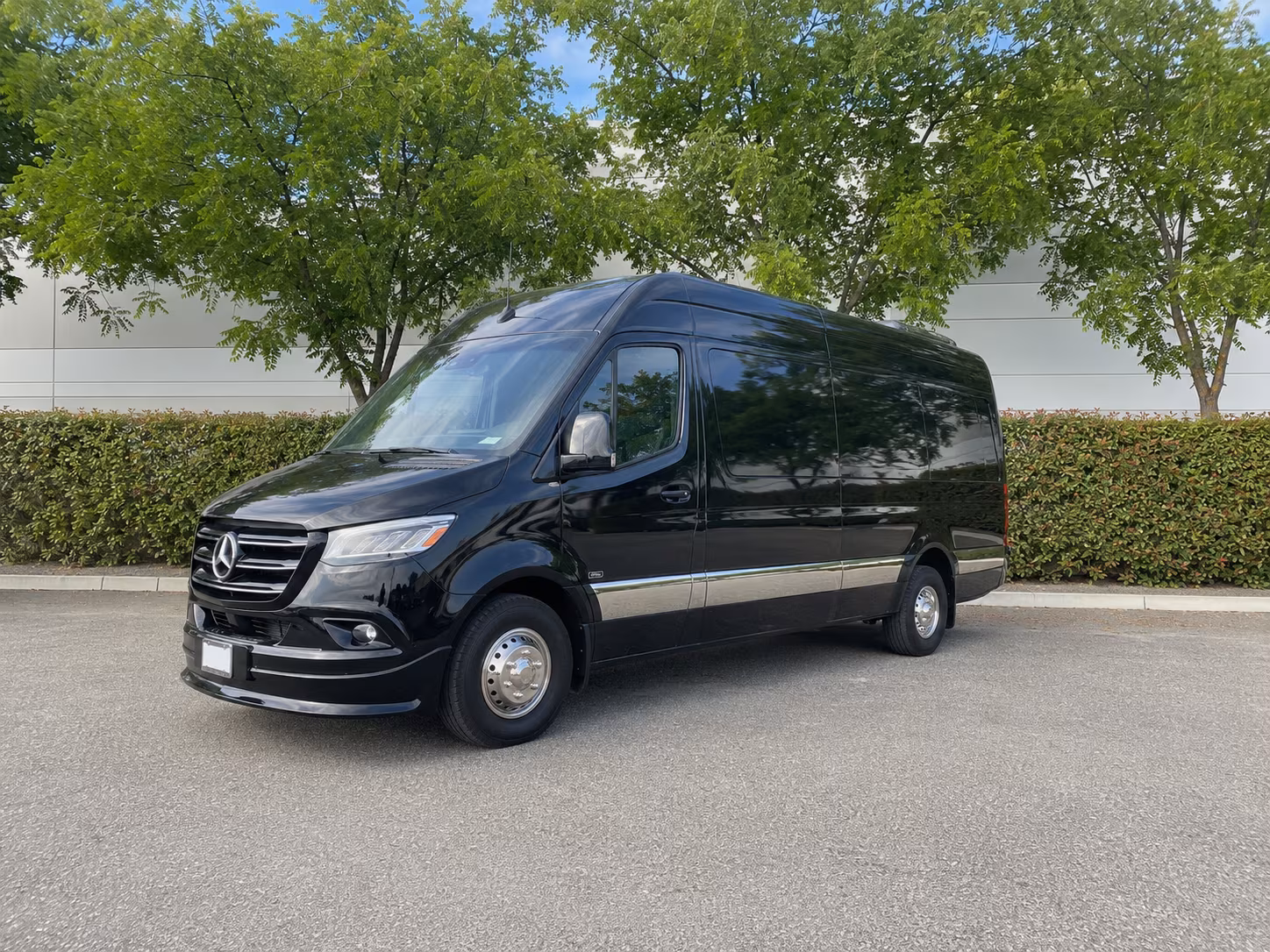 weekly worship shuttle buses for grand prairie congregations